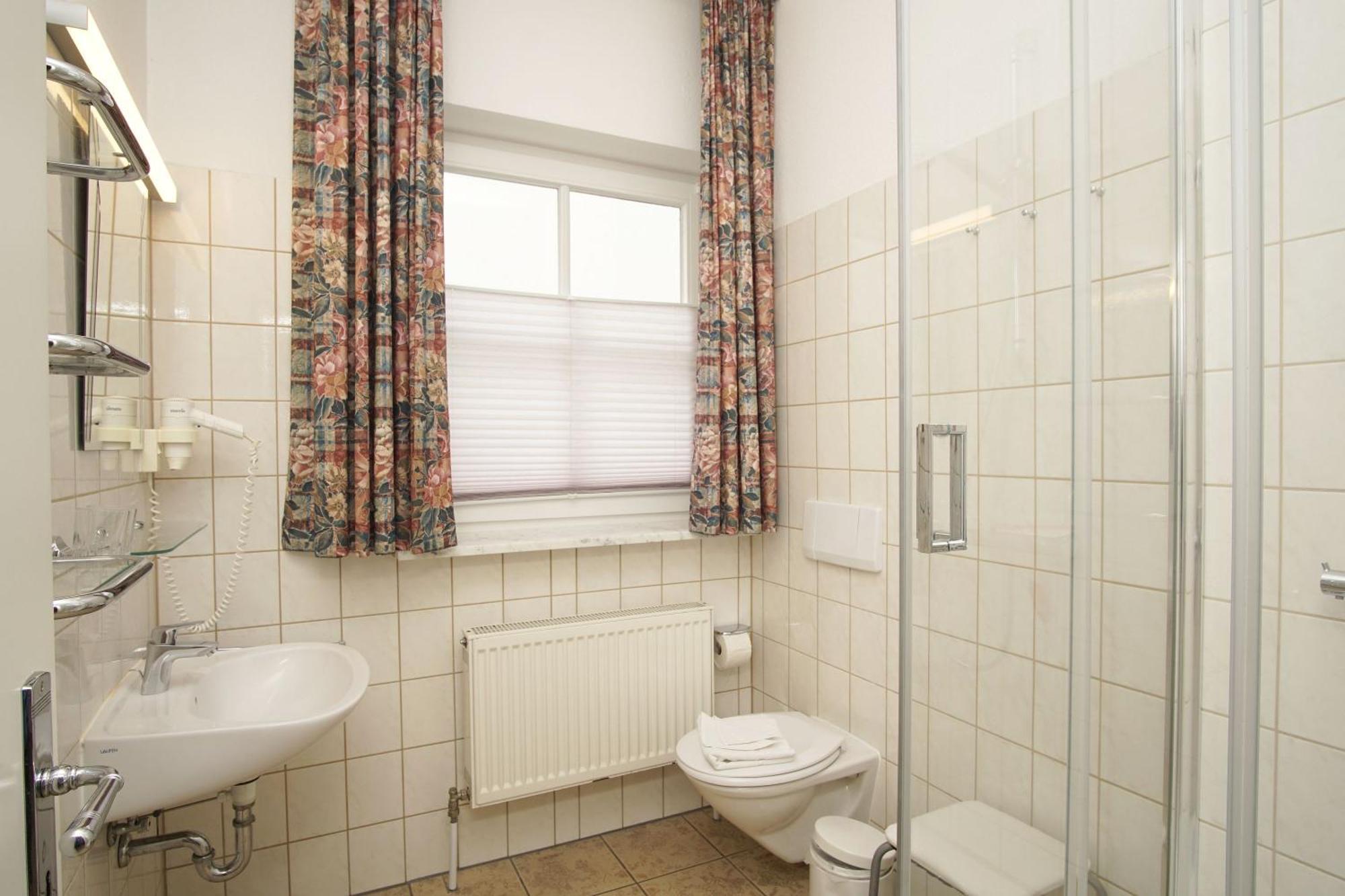 Aparthotel Ostsee Fewo 6 Balkon, Meerblick, Strand 빈츠 외부 사진